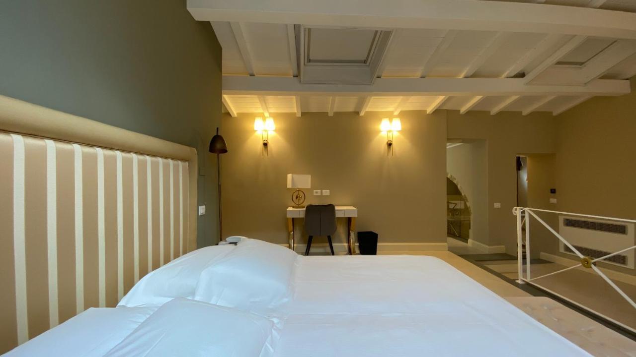 Lanterne Magiche Ortigia Suites Syrakuzy Zewnętrze zdjęcie