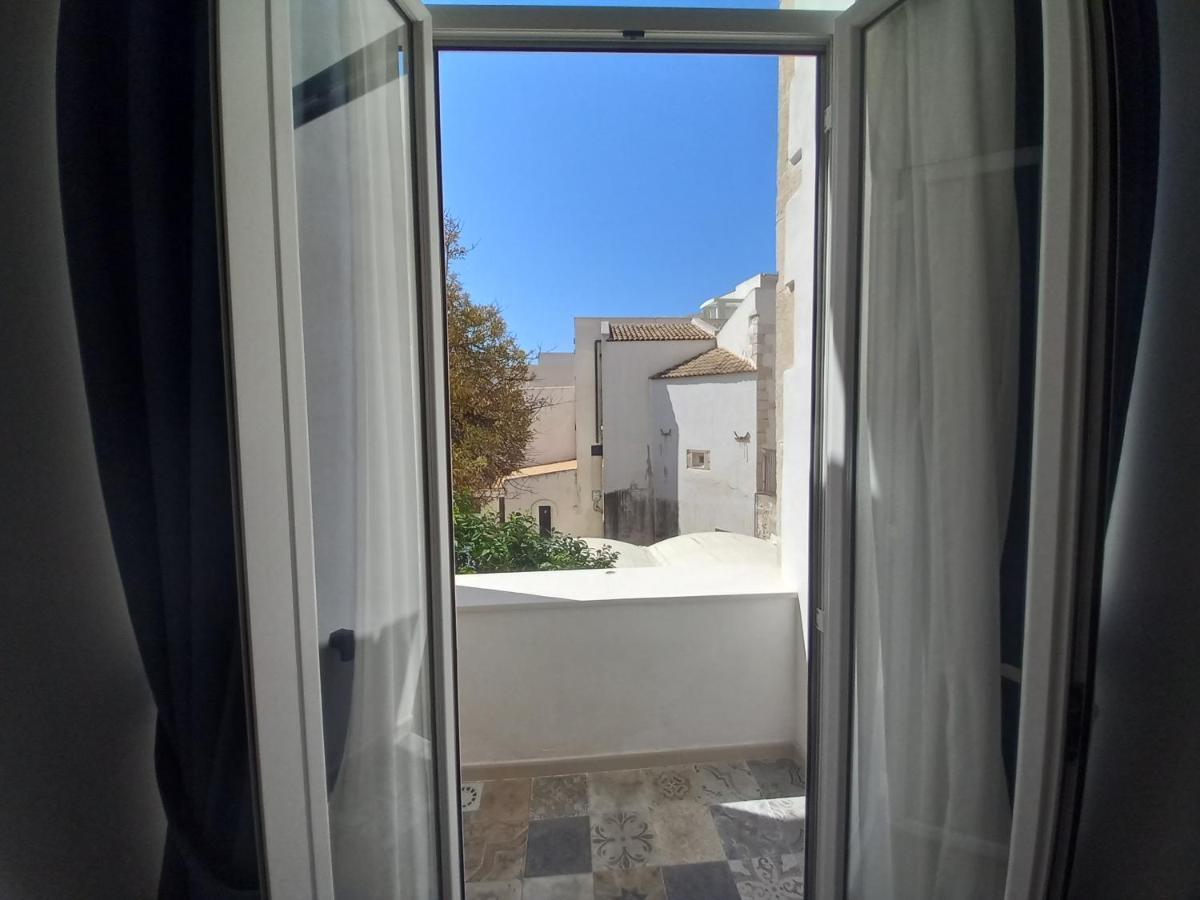 Lanterne Magiche Ortigia Suites Syrakuzy Zewnętrze zdjęcie