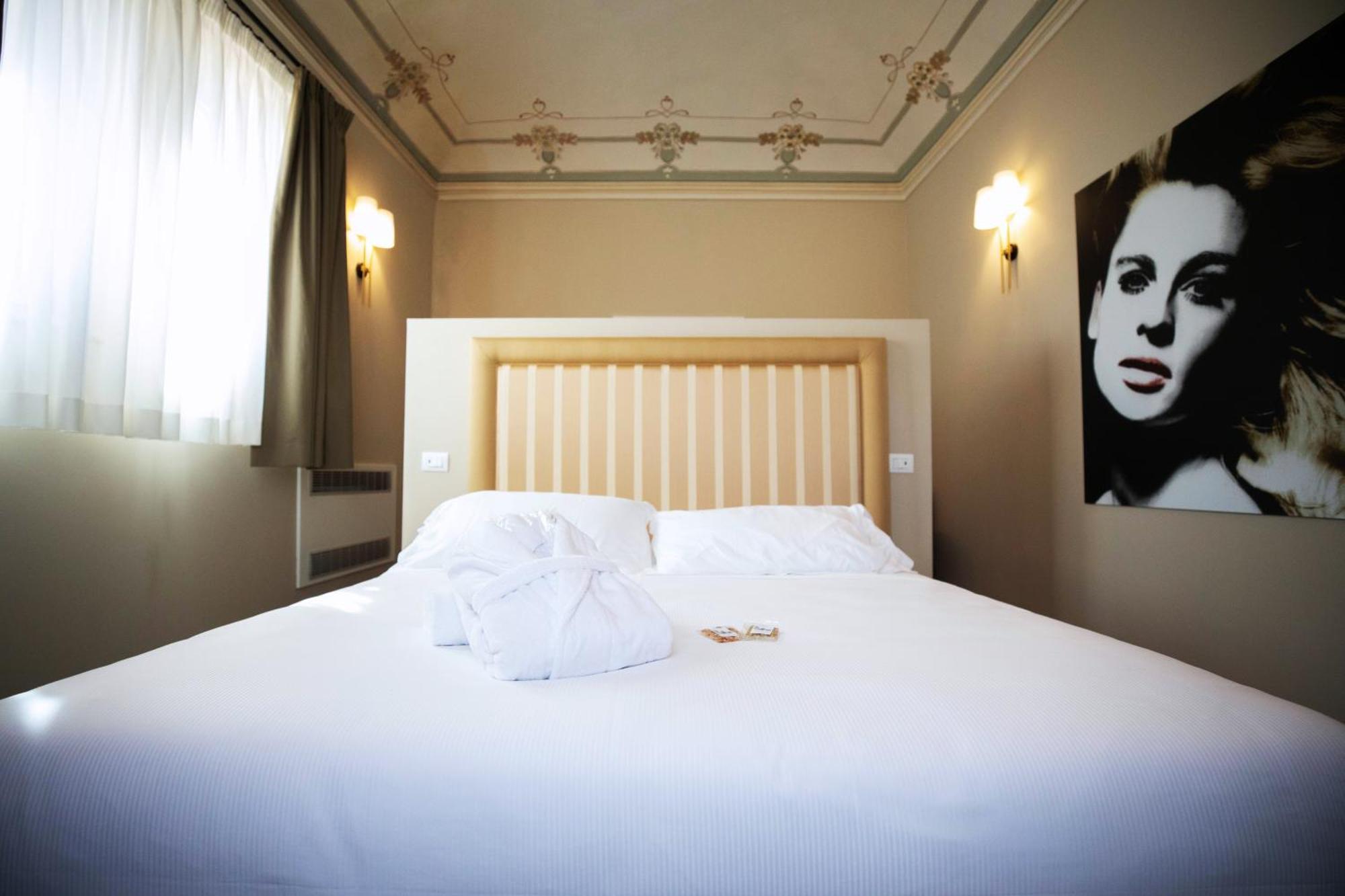 Lanterne Magiche Ortigia Suites Syrakuzy Zewnętrze zdjęcie